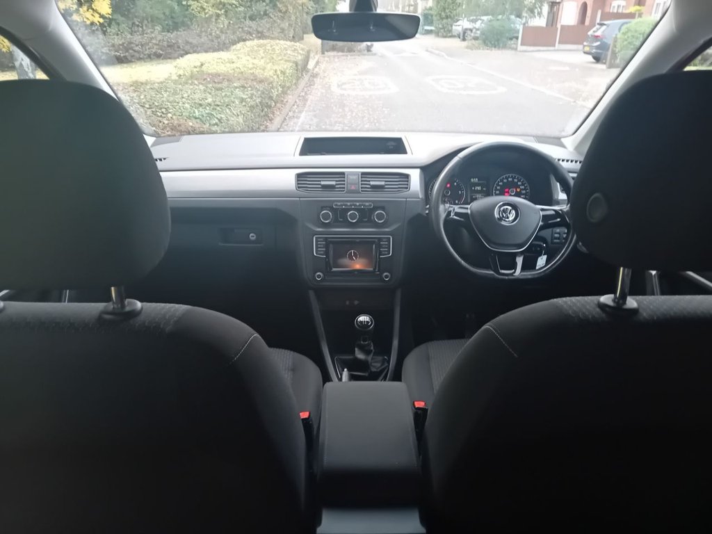 Used Volkswagen Caddy Maxi Life 2017 for sale - 76105785: Photo 16