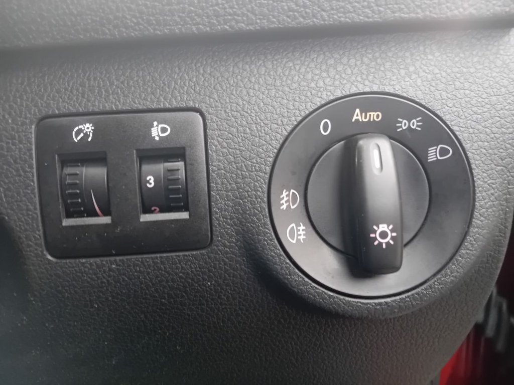 Used Volkswagen Caddy Maxi Life 2017 for sale - 76105785: Photo 20