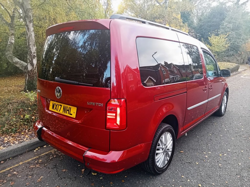 Used Volkswagen Caddy Maxi Life 2017 for sale - 76105785: Photo 25