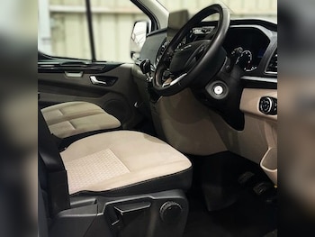 Used Ford Tourneo Custom 2022 for sale - 74953910: Photo