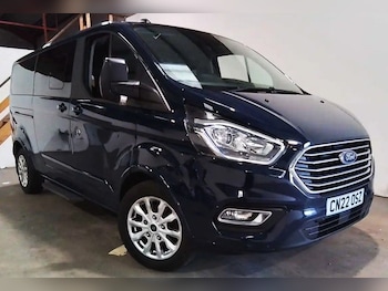 2022 (22) - 2.0 EcoBlue 130ps L/R 8 Seater Titanium Auto