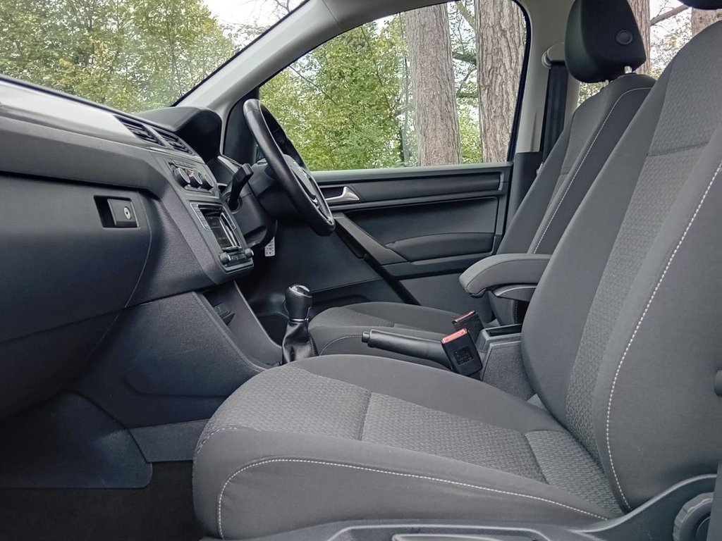 Used Volkswagen Caddy Maxi Life 2020 for sale - 75961491: Photo 12