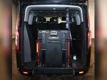 Ford Tourneo Custom feature image