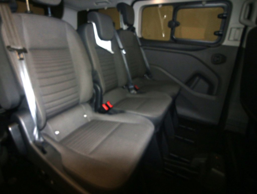 Used Ford Tourneo Custom 2022 for sale - 76910193: Photo 2