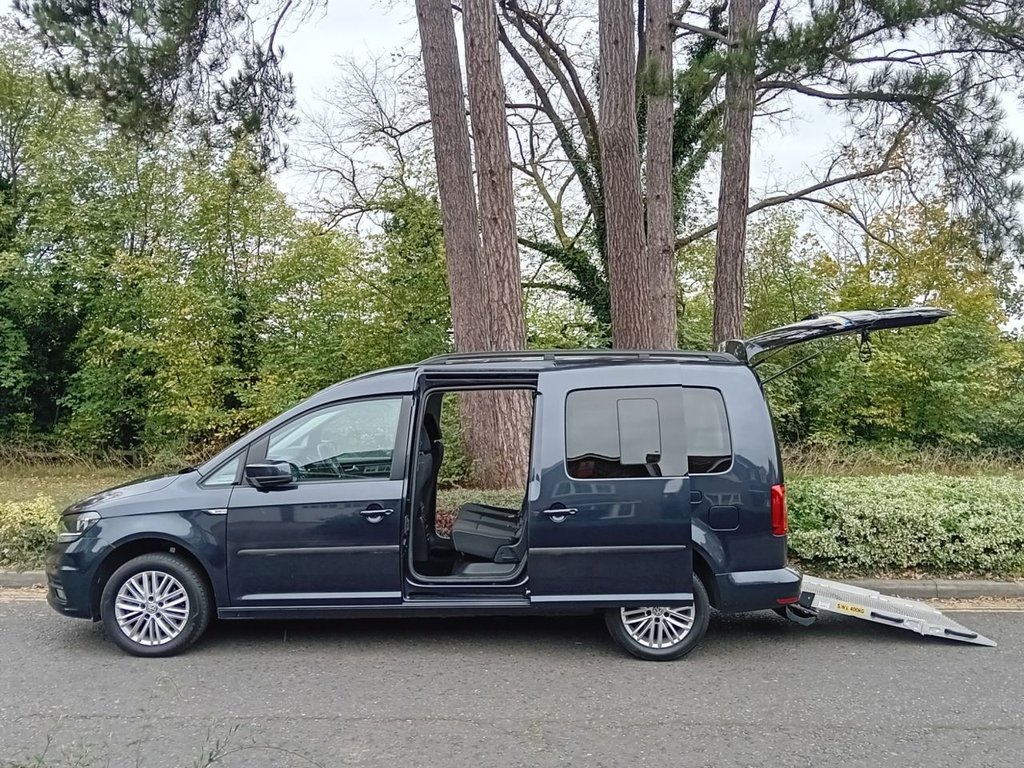 Used Volkswagen Caddy Maxi Life 2020 for sale - 76698254: Photo 8