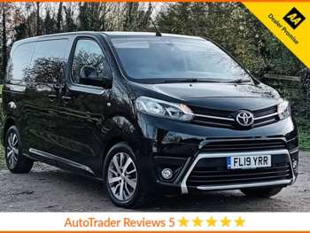 2019 (19) - 2.0 D-4D L1 FAMILY 5d 175 BHP.*8 SEATS*AUTO*SAT NAV*AIR CON*CRUISE*ALLOYS* 5-Door