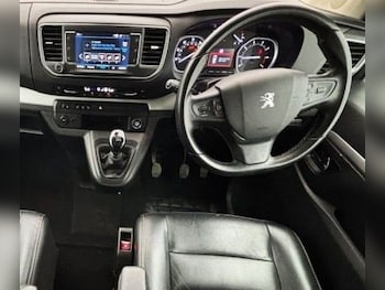 Used Peugeot Traveller 2022 for sale - 78850843: Photo