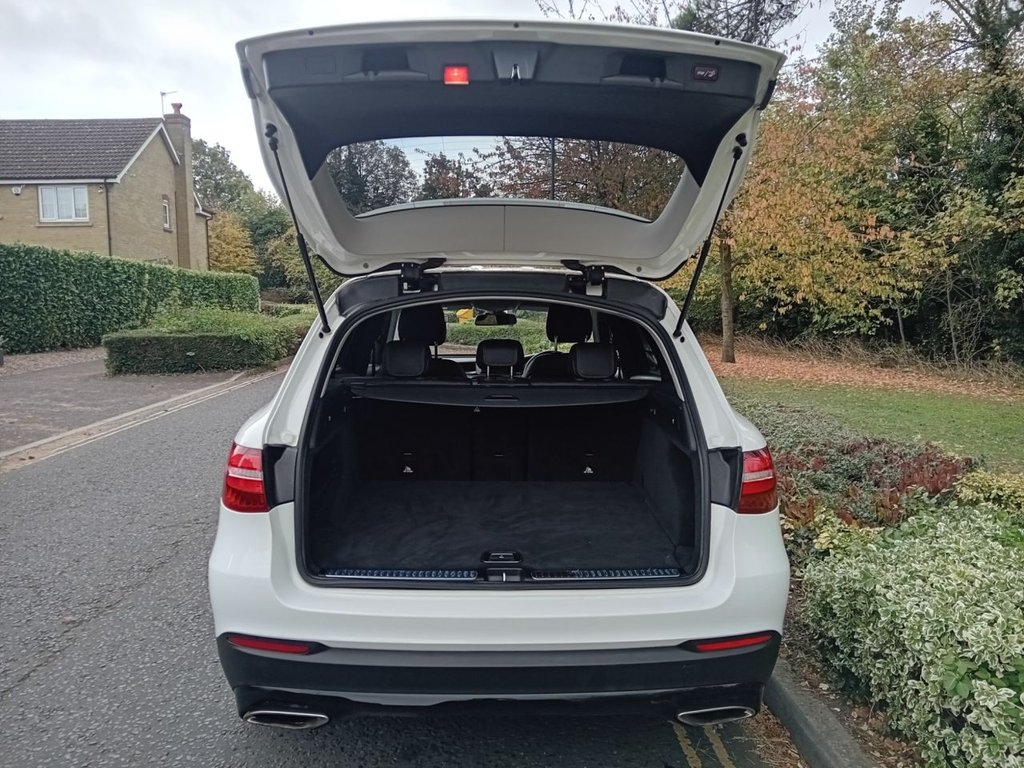 Used Mercedes-Benz GLC 2018 for sale - 76250146: Photo 15