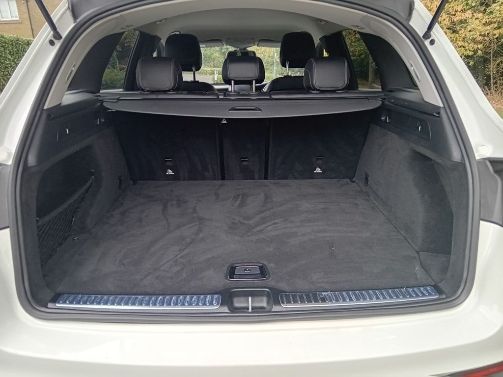 Used Mercedes-Benz GLC 2018 for sale - 76250146: Photo 16