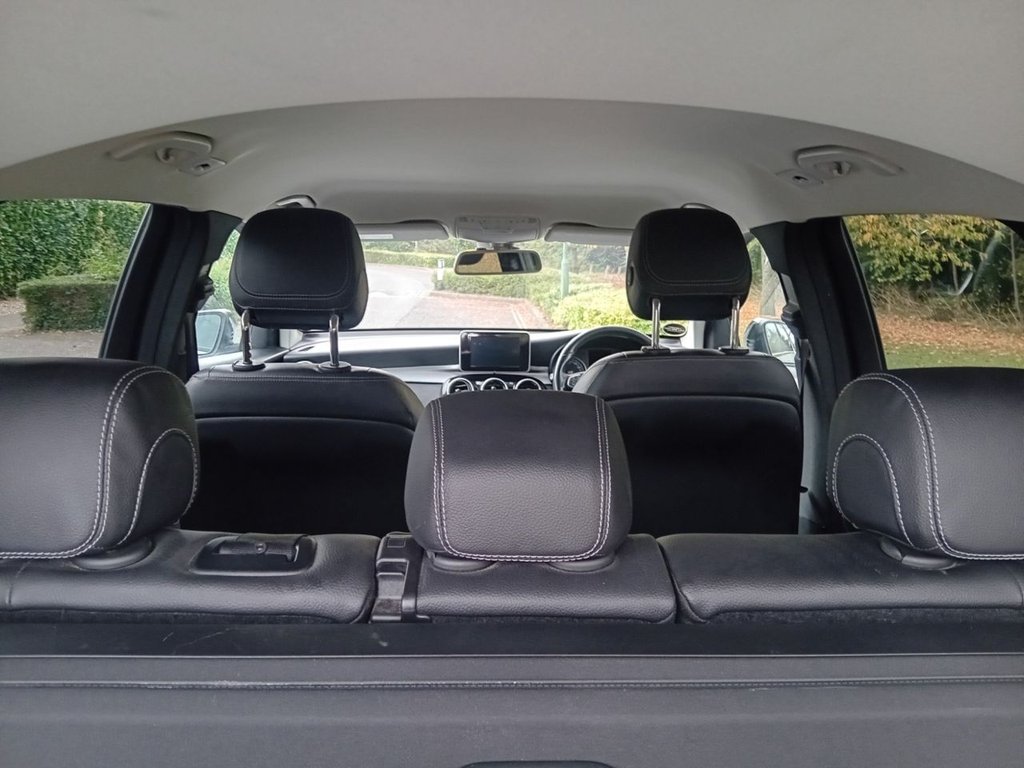 Used Mercedes-Benz GLC 2018 for sale - 76250146: Photo 18