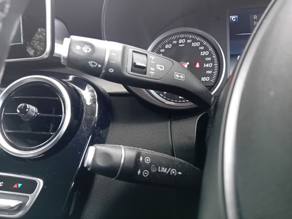 Used Mercedes-Benz GLC 2018 for sale - 76250146: Photo 30