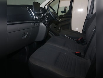 Used Ford Tourneo Custom 2020 for sale - 76768079: Photo