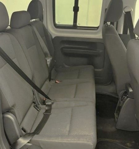 Used Volkswagen Caddy Maxi Life 2017 for sale - 76333629: Photo 2