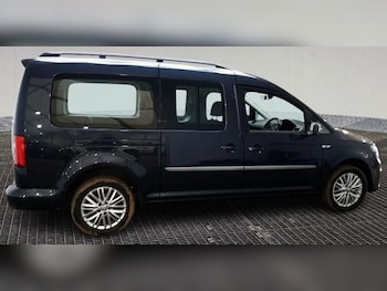 Used Volkswagen Caddy Maxi Life 2019 for sale - 78069376: Photo