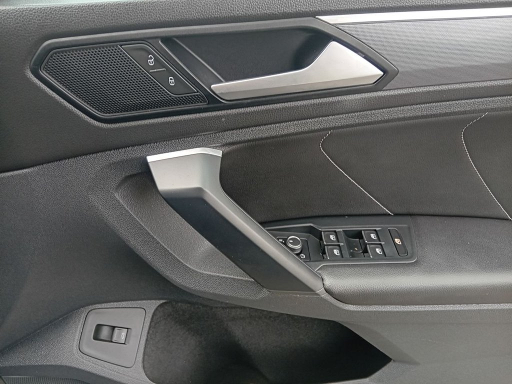 Used Volkswagen Tiguan 2020 for sale - 76019114: Photo 25