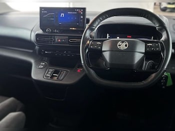 Used Vauxhall Combo Life 2025 for sale - 78875371: Photo