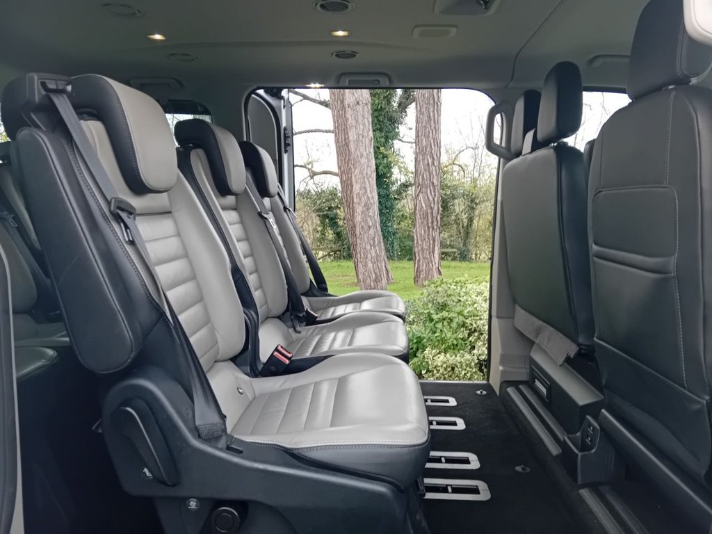 Used Ford Tourneo Custom 2022 for sale - 76303650: Photo 16