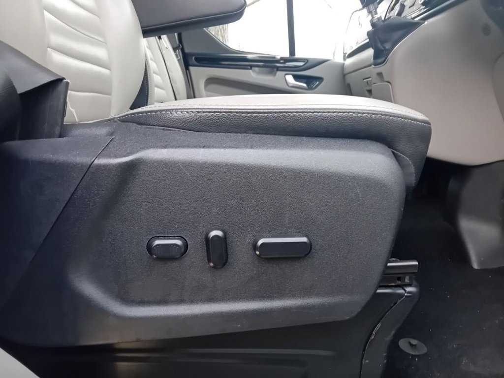 Used Ford Tourneo Custom 2022 for sale - 76303650: Photo 28