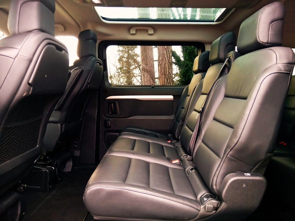 Used Peugeot Traveller 2023 for sale - 76910217: Photo 13