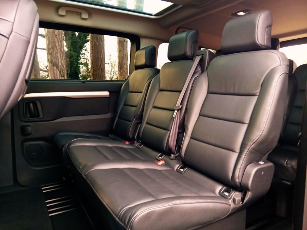 Used Peugeot Traveller 2023 for sale - 76910217: Photo 14