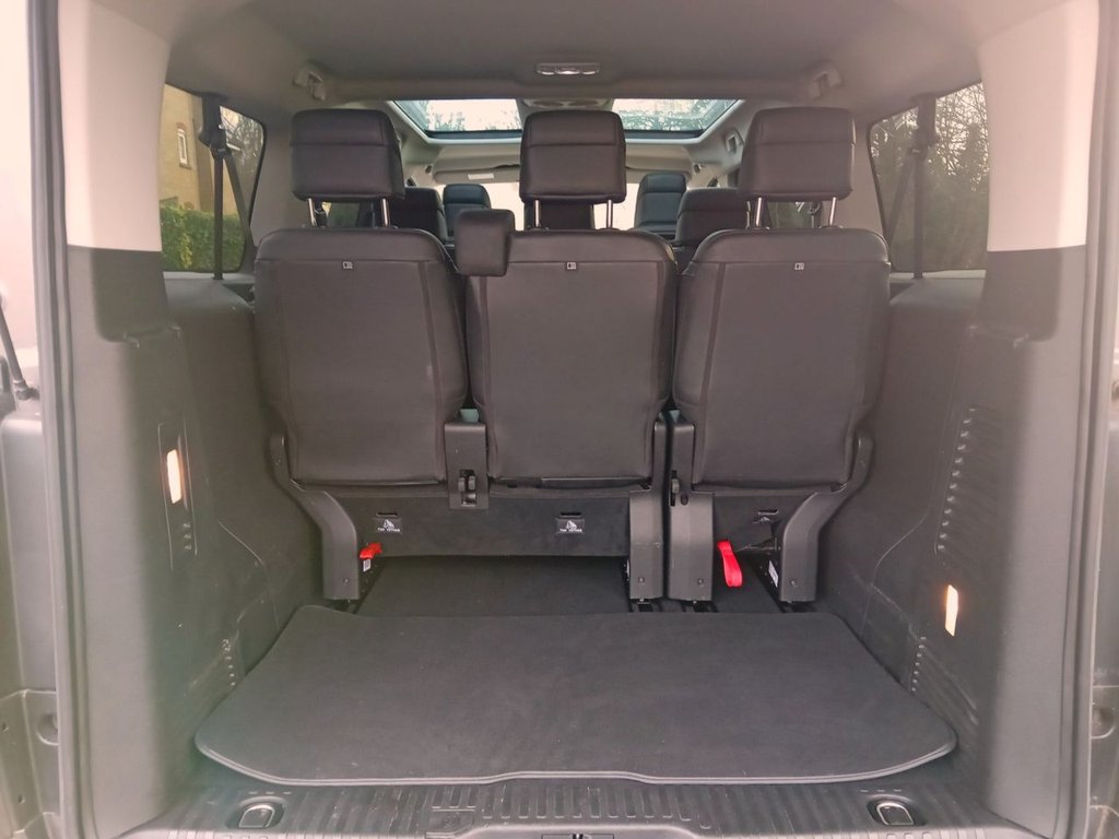 Used Peugeot Traveller 2023 for sale - 76910217: Photo 18