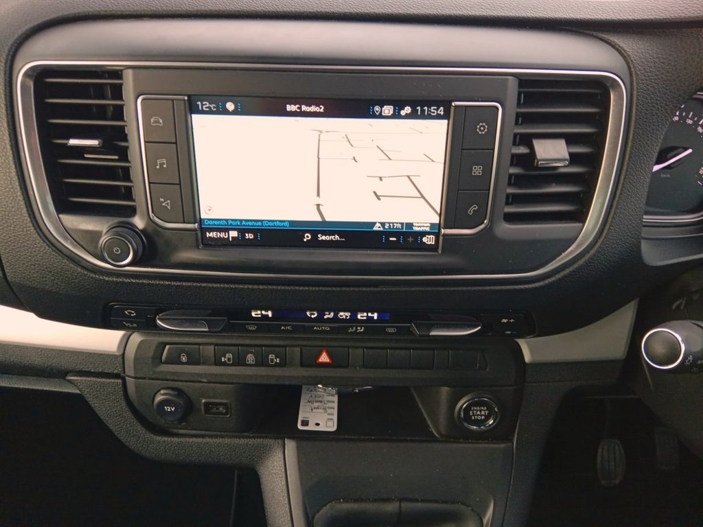 Used Peugeot Traveller 2023 for sale - 76910217: Photo 23