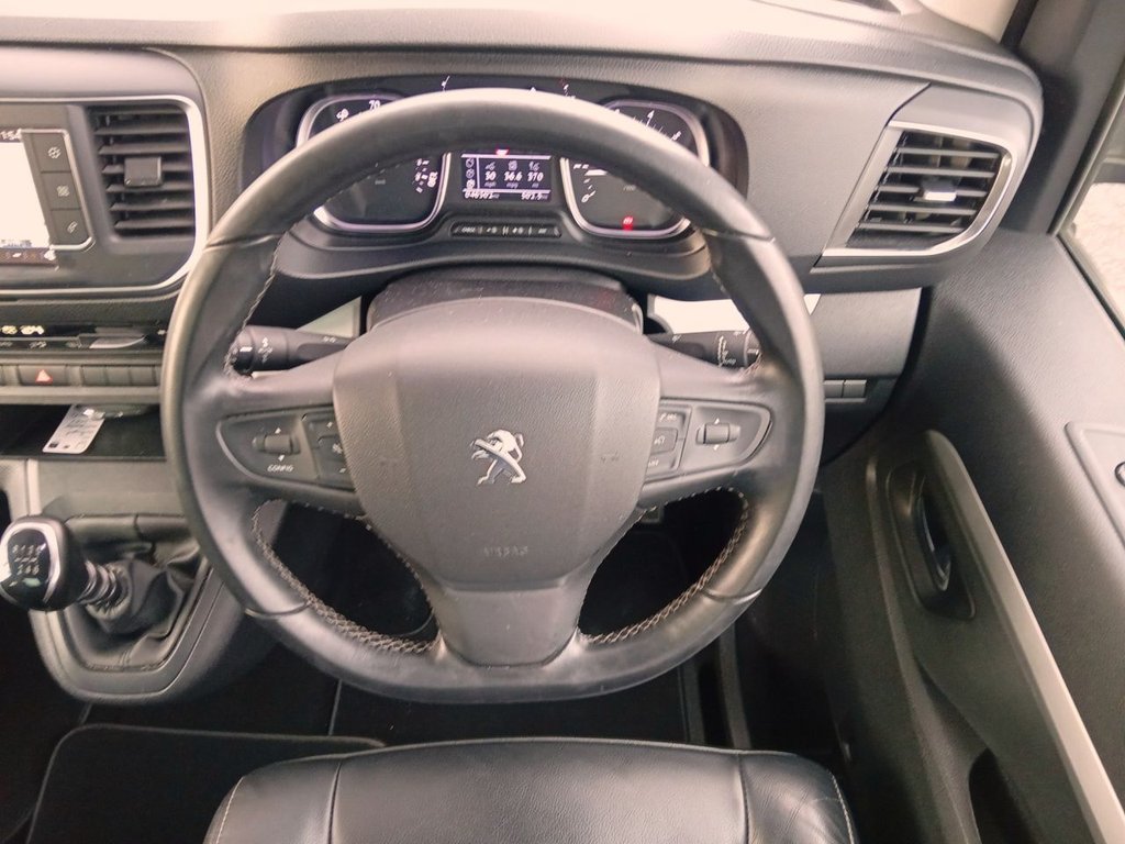 Used Peugeot Traveller 2023 for sale - 76910217: Photo 26