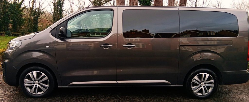 Used Peugeot Traveller 2023 for sale - 76910217: Photo 7