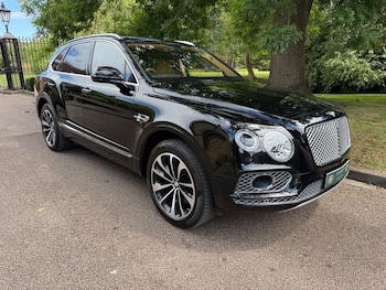 Used Bentley Bentayga 2018 for sale - 79586912: Photo