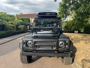 Used Land Rover Defender 110 2012 for sale - 79870918: Photo