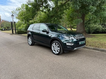 Used Land Rover Discovery Sport 2017 for sale - 79587011: Photo