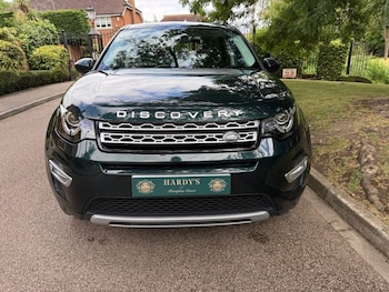 Used Land Rover Discovery Sport 2017 for sale - 79587011: Photo