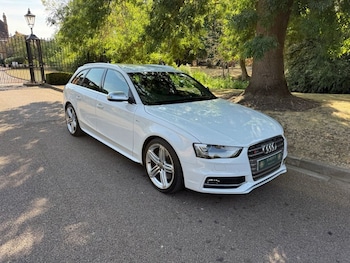 Used Audi S4 Avant 2012 for sale - 79587123: Photo