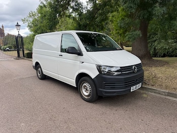 Used Volkswagen Transporter 2018 for sale - 79587184: Photo