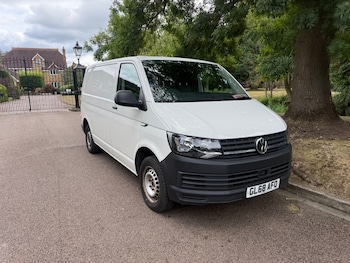 Used Volkswagen Transporter 2018 for sale - 79587184: Photo