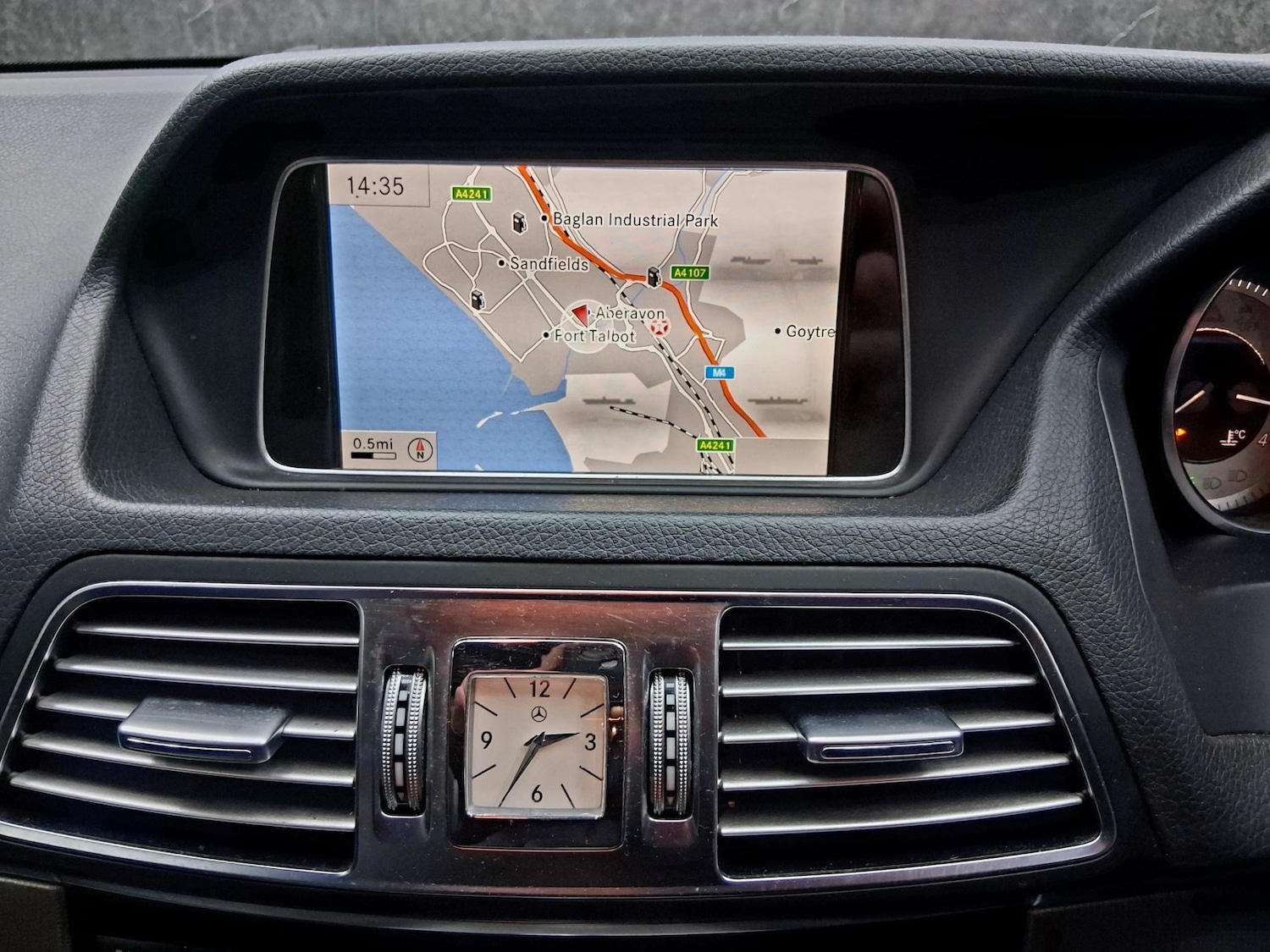 Used Mercedes-Benz E Class 2013 for sale - 77166208: Photo 11