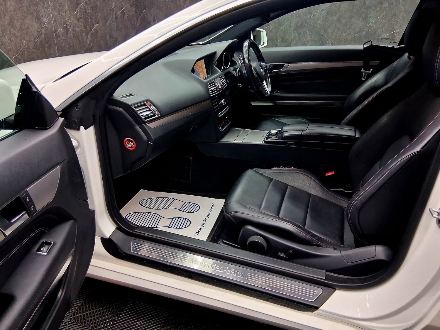 Used Mercedes-Benz E Class 2013 for sale - 77166208: Photo 9