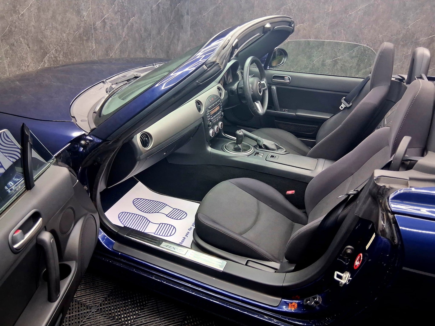 Used Mazda MX-5 2010 for sale - 77180097: Photo 13