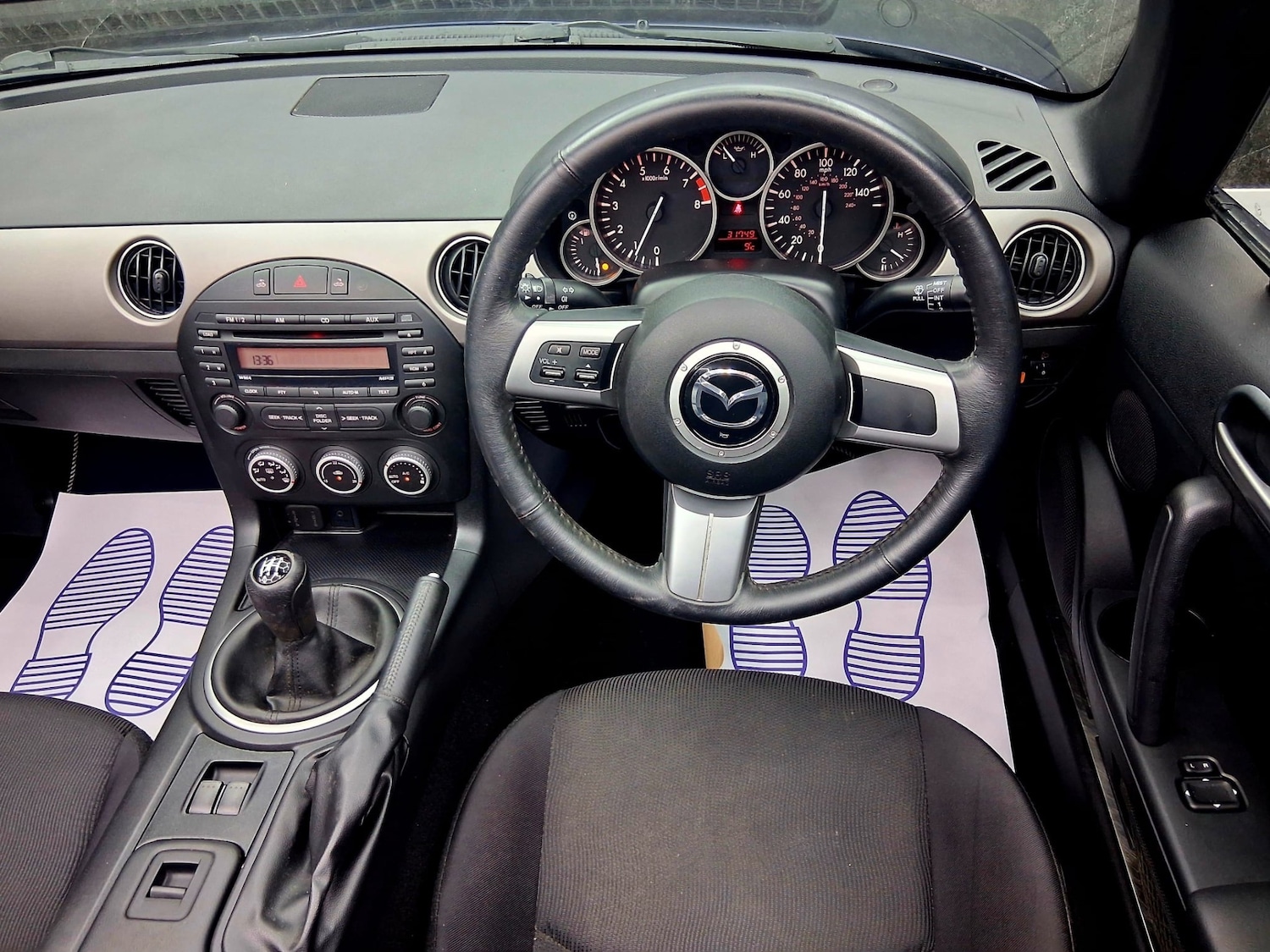 Used Mazda MX-5 2010 for sale - 77180097: Photo 15