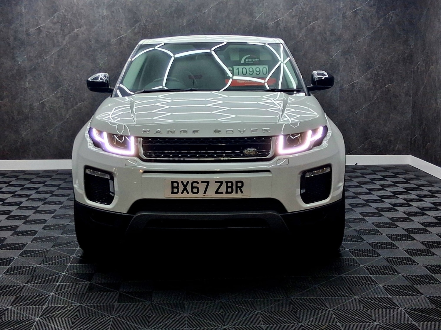 Used Land Rover Range Rover Evoque 2017 for sale - 77159403: Photo 2