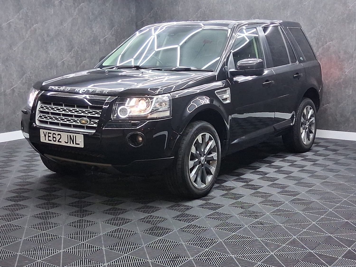 Used Land Rover Freelander 2012 for sale - 77437949: Photo 4