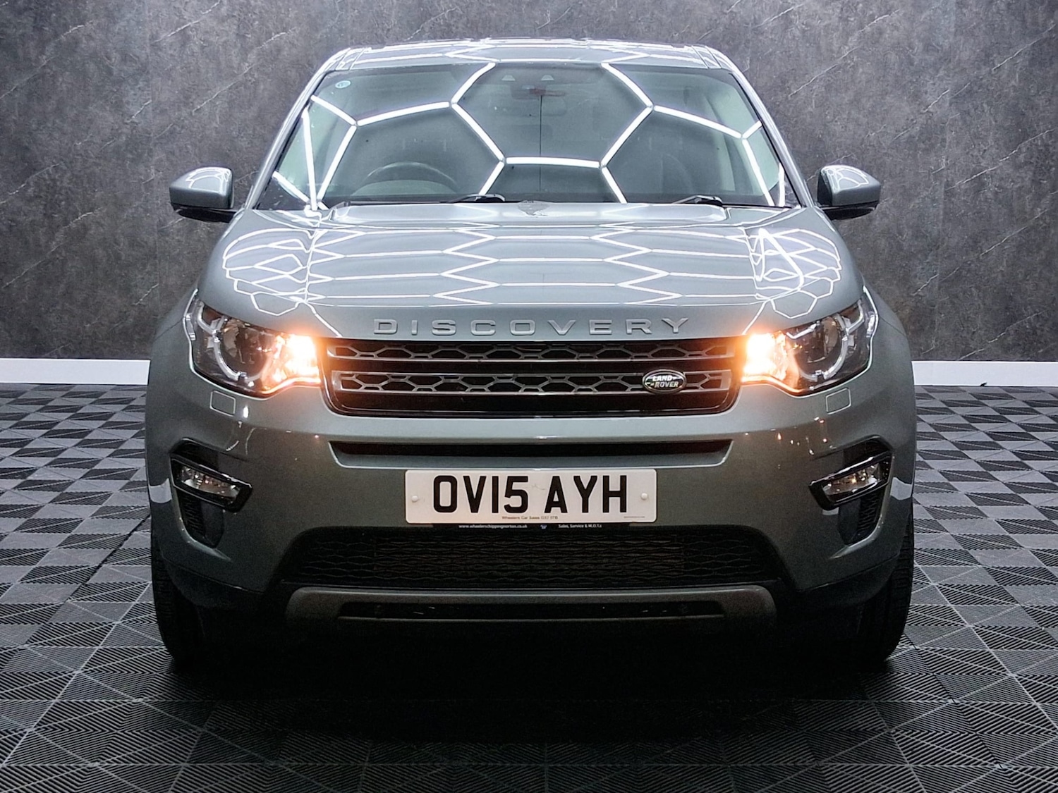 Used Land Rover Discovery Sport 2015 for sale - 77766276: Photo 3