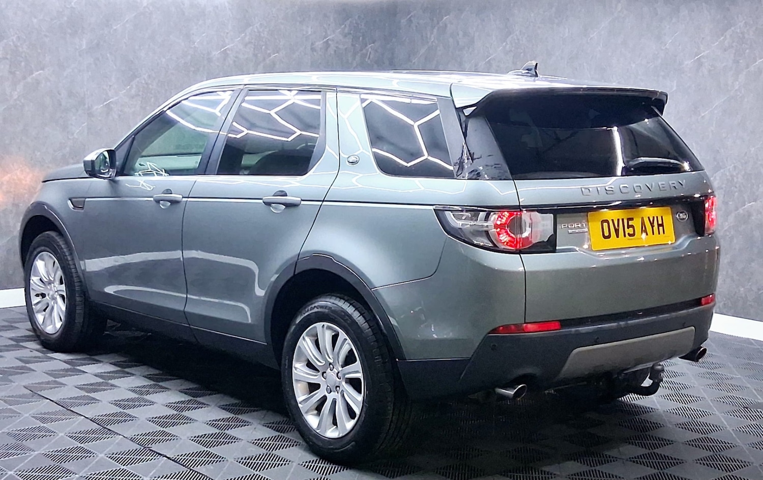 Used Land Rover Discovery Sport 2015 for sale - 77766276: Photo 6