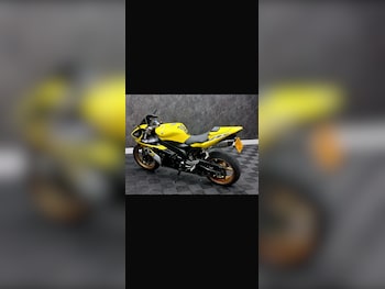 Used Yamaha R1 2005 for sale - bike-78085107: Photo