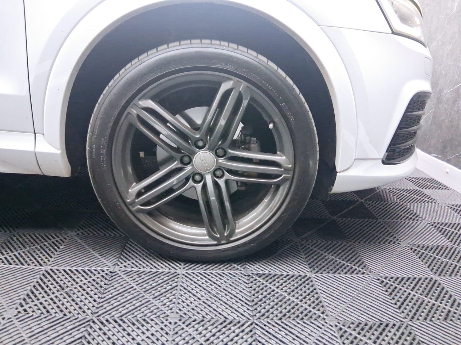 Used Audi Q3 2015 for sale - 78071046: Photo 8