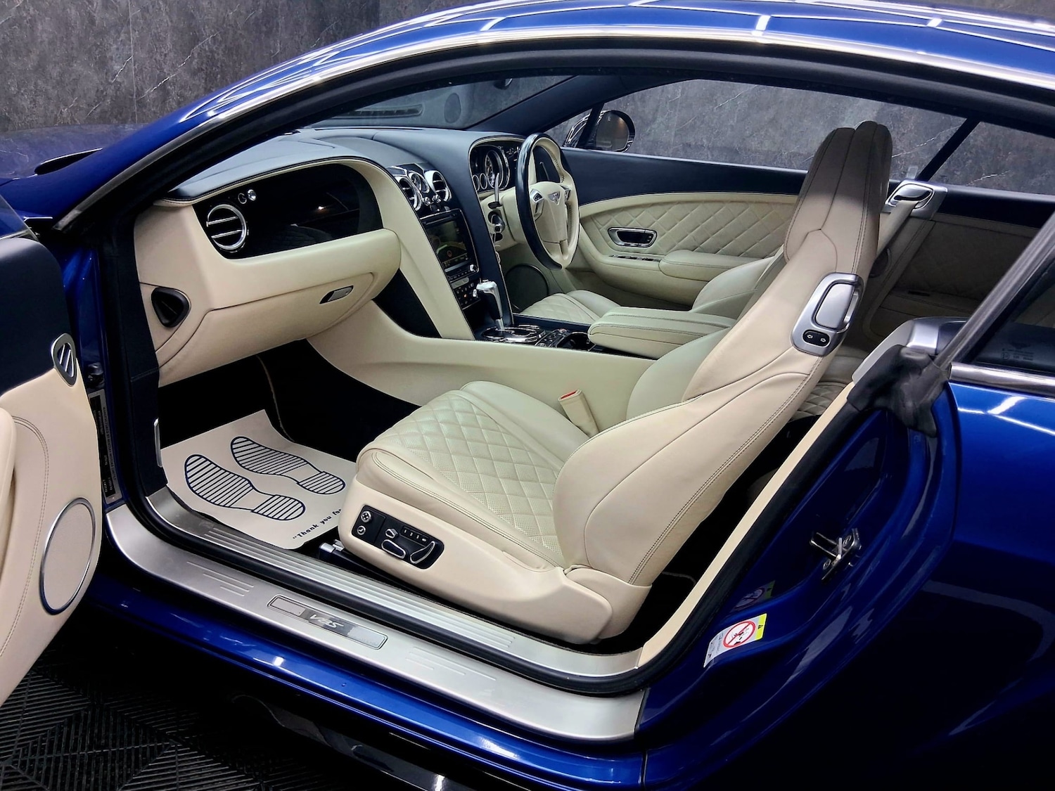 Used Bentley Continental 2017 for sale - 77735503: Photo 19