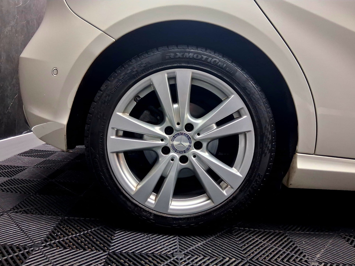 Used Mercedes-Benz A-Class 2016 for sale - 77251064: Photo 20