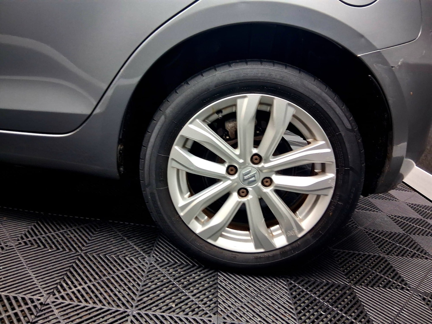 Used Suzuki Swift 2014 for sale - 77285980: Photo 11