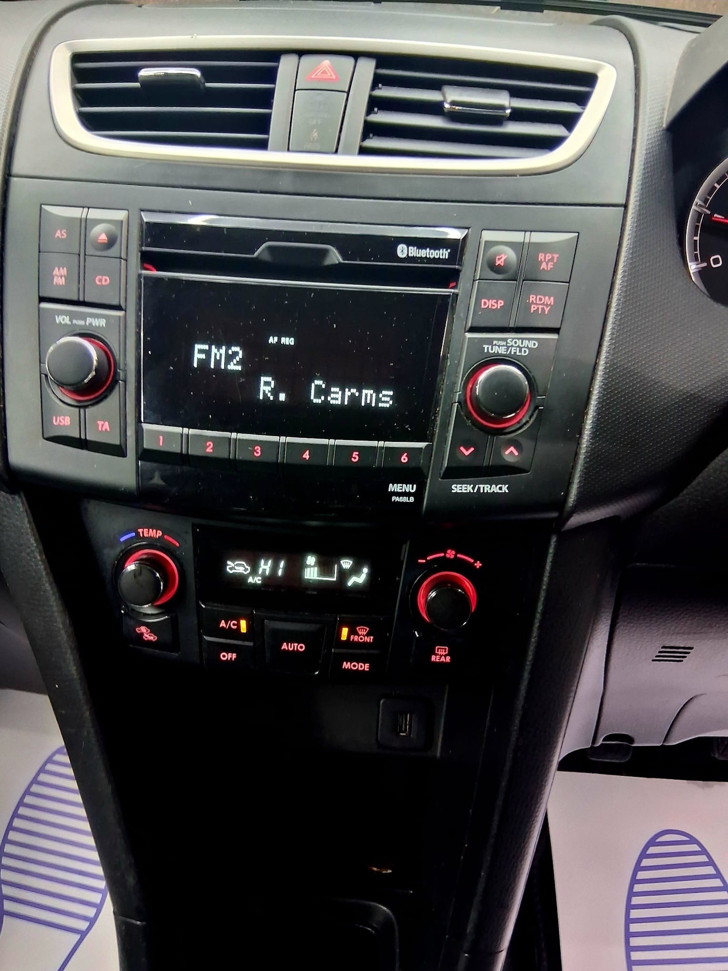 Used Suzuki Swift 2014 for sale - 77285980: Photo 12