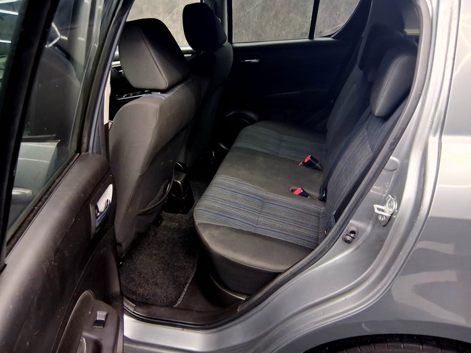 Used Suzuki Swift 2014 for sale - 77285980: Photo 14